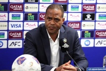 HLV Kluivert tuyên bố đanh thép, HLV Nhật Bản nói điều bất ngờ về Indonesia