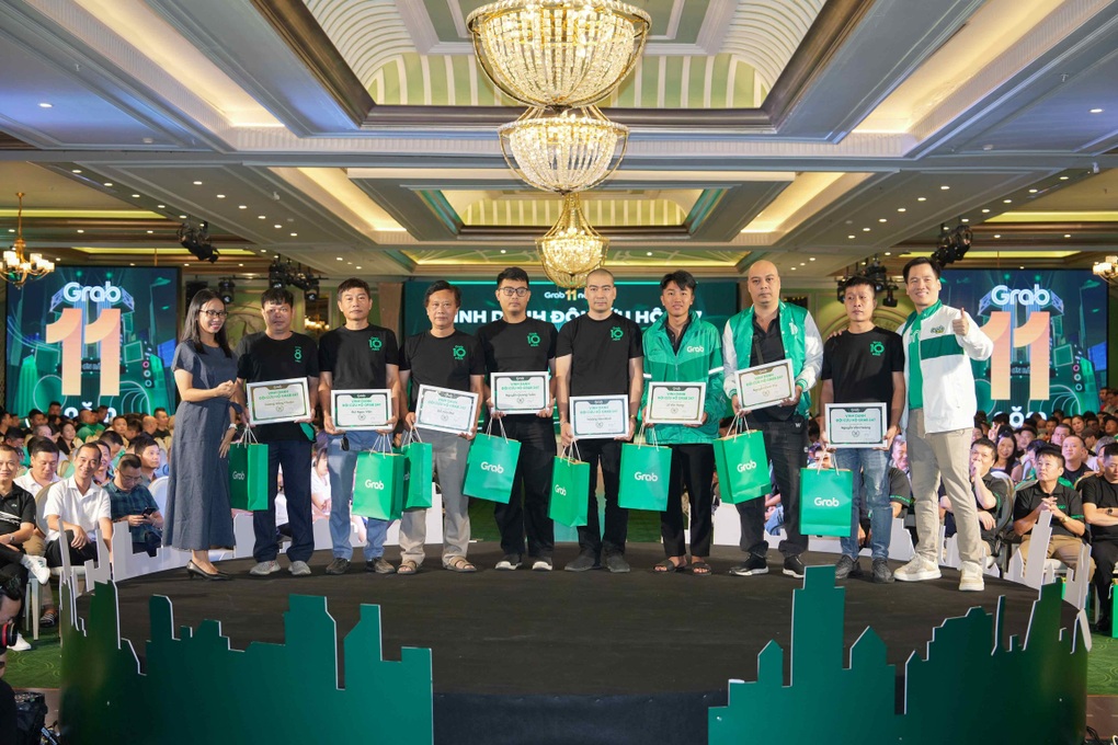 Hàng nghìn tài xế công nghệ hội ngộ trong chuỗi sự kiện tri ân của Grab - 7 Hàng nghìn tài xế công nghệ hội ngộ trong chuỗi sự kiện tri ân của Grab - 7