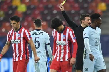 Chelsea méo mặt sau chiến thắng trước Atletico Madrid
