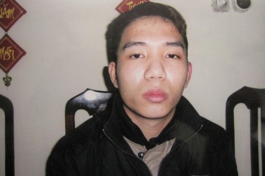 Hà Nội: Dã man kẻ đâm dao nhọn vào bụng bà bầu 9 tháng 