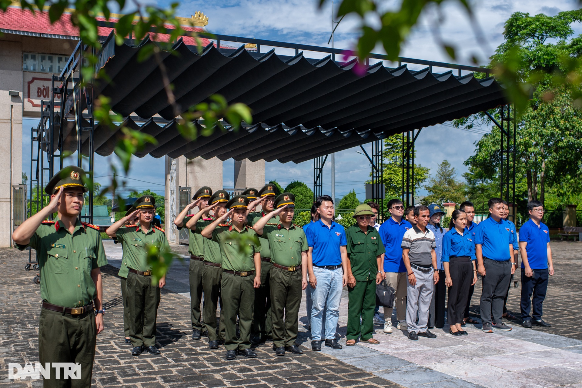 Hành trình tri ân tại Quảng Trị - Nơi máu xương đổi lấy hòa bình - 1 Hành trình tri ân tại Quảng Trị - Nơi máu xương đổi lấy hòa bình - 1