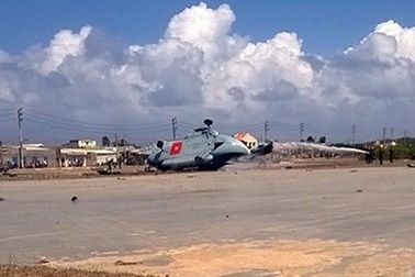 Máy bay gặp sự cố tại đảo Phú Quý, 4 người bị thương