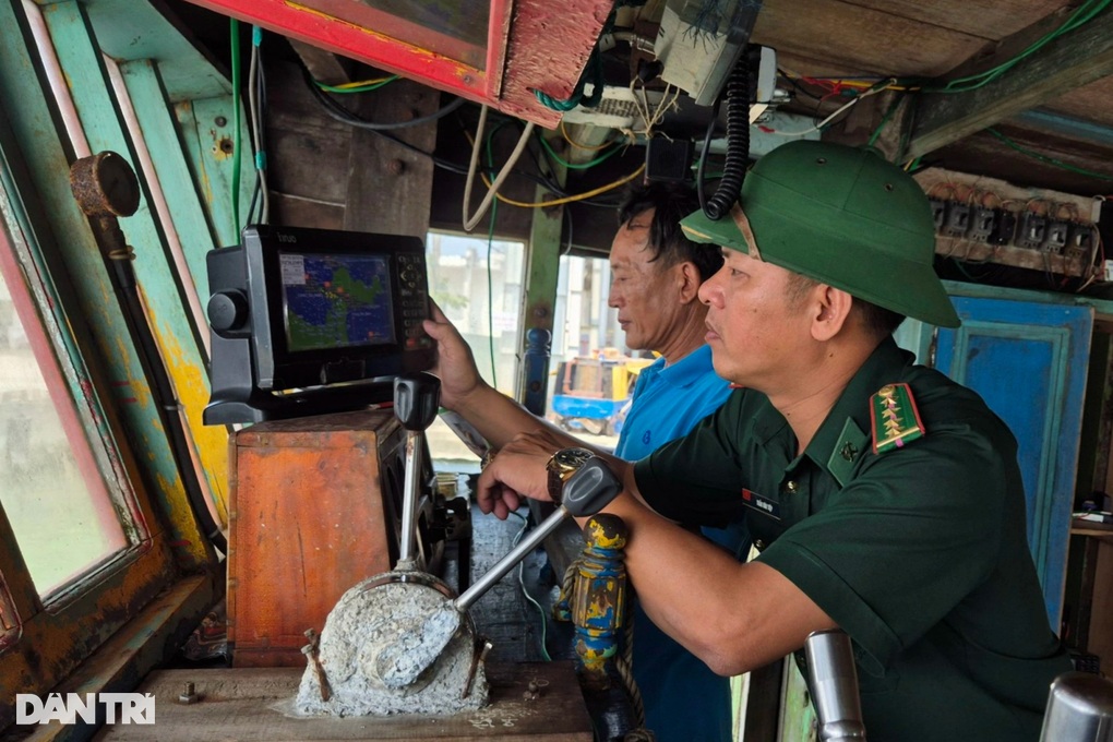 Gần 800 tàu cá ở miền Trung biến mất nhiều ngày trên biển - 3