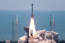 Boeing phóng thành công tàu vũ trụ cạnh tranh với SpaceX