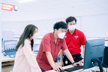 CellphoneS mở bán máy tính để bàn, linh kiện PC lắp ráp giá hấp dẫn