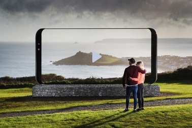 Samsung chi tiền tấn để quảng cáo, gọi Galaxy S8 là “giấc mơ”