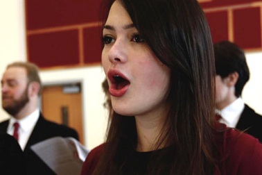 Dàn hợp xướng bang New Hampshire (Mỹ) biểu diễn tại Việt Nam