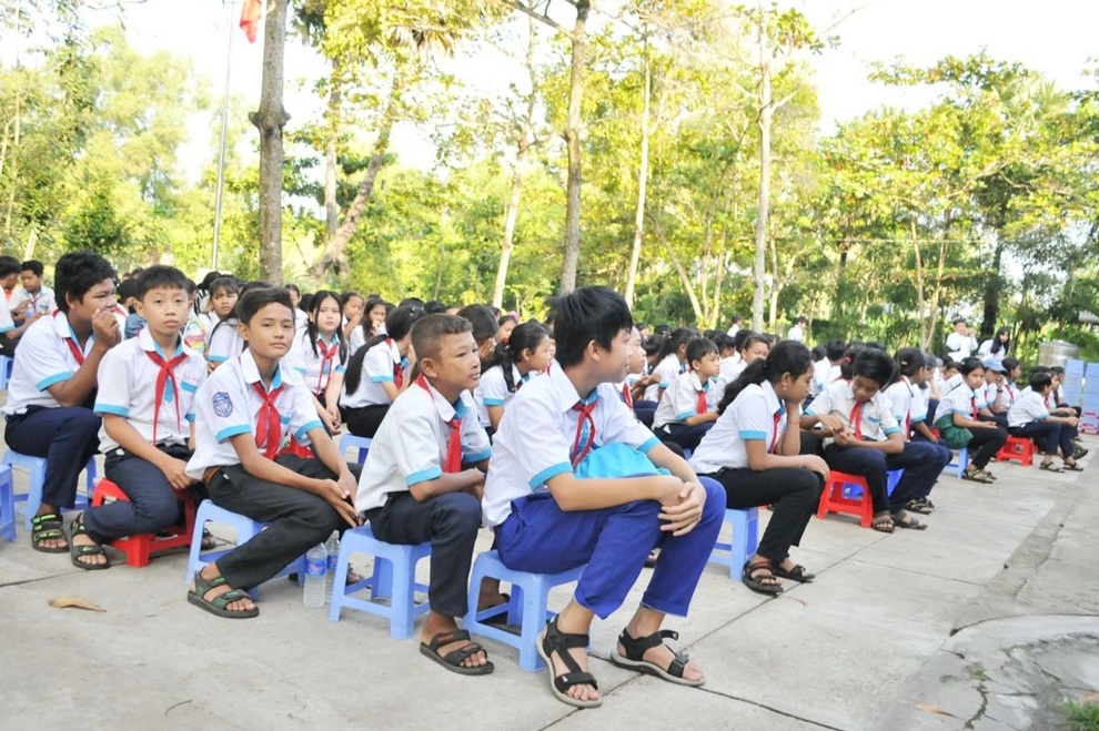 An Giang: Không tựu trường, chỉ dạy trực tuyến cho học sinh lớp 9,12 - 1 An Giang: Không tựu trường, chỉ dạy trực tuyến cho học sinh lớp 9,12 - 1