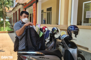 Khẩn trương giải quyết cán bộ dôi dư để tiếp tục sáp nhập huyện, xã