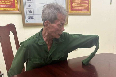 Bố say rượu, dùng dao chém con gái ruột tử vong