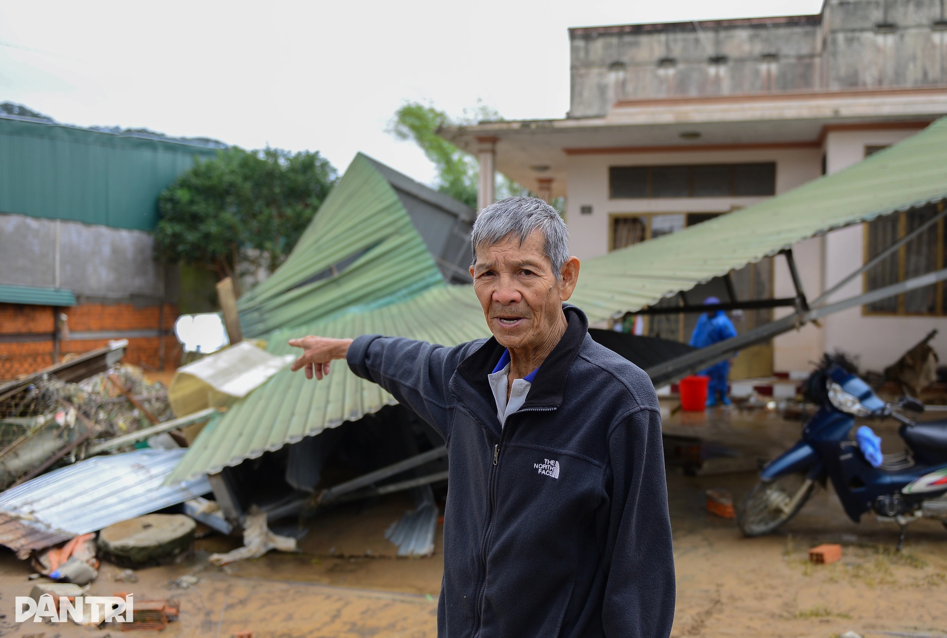 Một đêm lũ dữ, nhiều gia đình ở Lâm Đồng trắng tay - 1