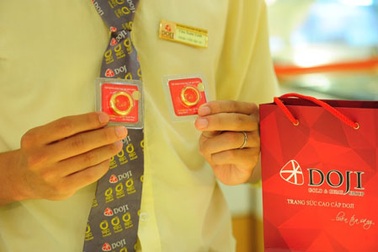 Vàng tiếp tục tăng giá