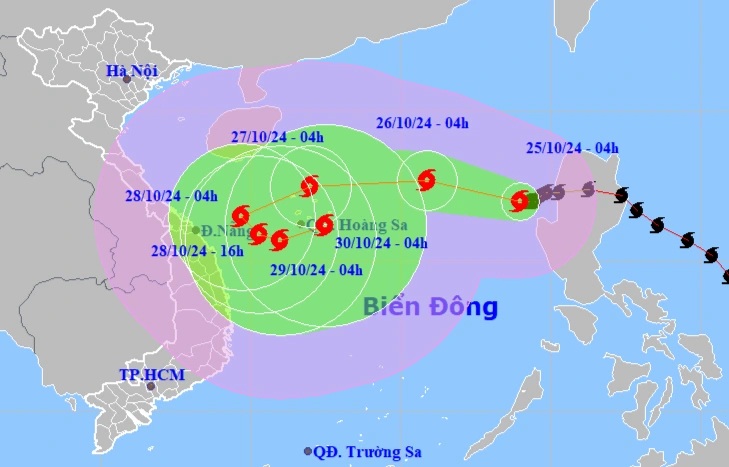 Bão Trà Mi đổi hướng liên tục, có thể quay ra biển khi gần tới đất liền - 1