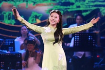 Hà Nội hào hùng và lãng mạn qua "những cảm xúc tháng Mười"