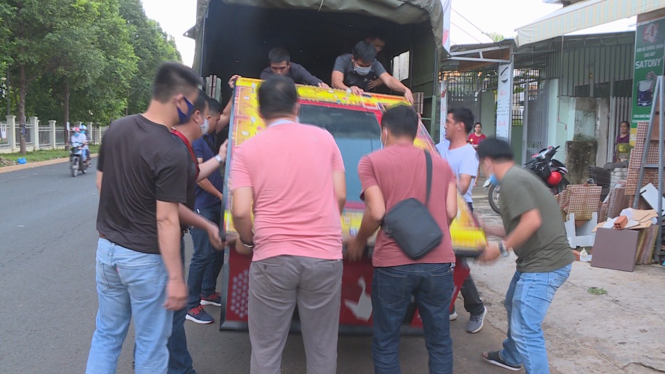 Triệt xóa 2 tụ điểm game bắn cá ăn tiền trá hình trong quán cà phê - 2 Triệt xóa 2 tụ điểm game bắn cá ăn tiền trá hình trong quán cà phê - 2