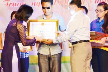 Những tấm gương “người con hiếu thảo”