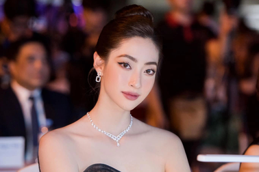 Hoa hậu Việt vừa tốt nghiệp xuất sắc Đại học Ngoại thương là ai?