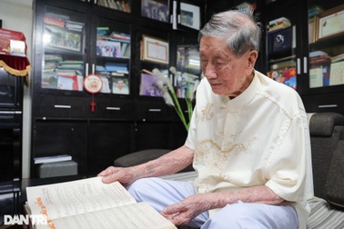 Tiết lộ thú vị về ca khúc "Như có Bác trong ngày đại thắng" của Phạm Tuyên