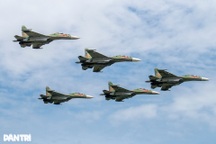 Có bao nhiêu máy bay tham gia diễu binh dịp Quốc khánh 2/9?