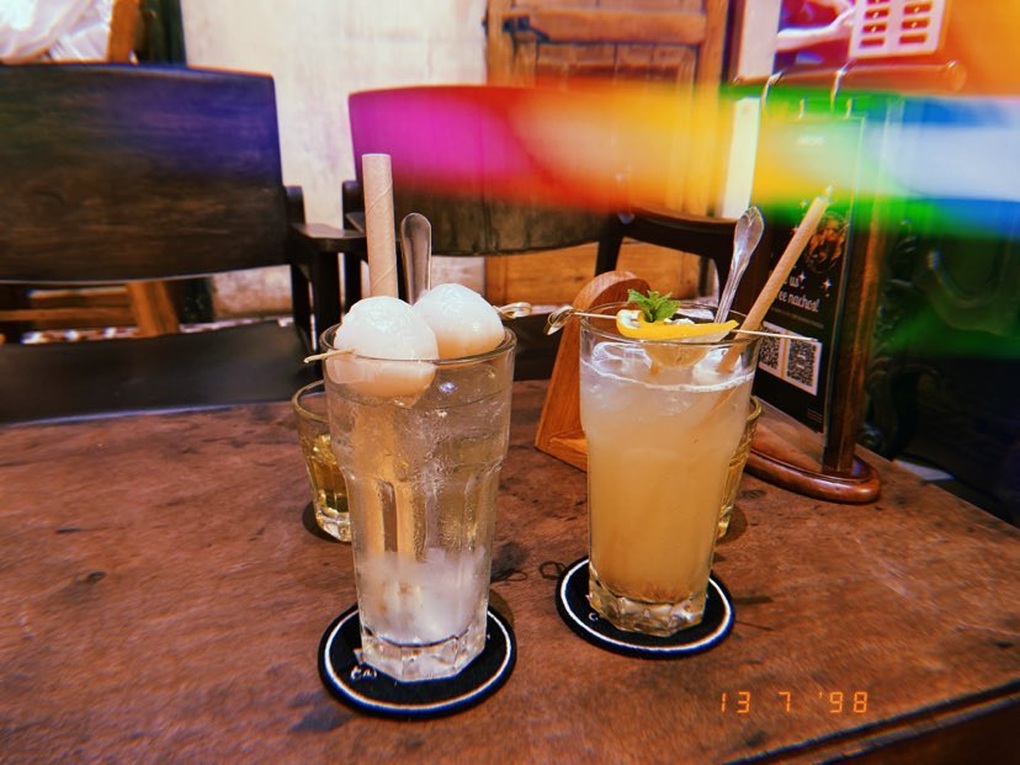 Trào lưu review dọa đánh sập quán ăn, nhà hàng: TikToker ngáo quyền lực? - 1 Trào lưu review dọa đánh sập quán ăn, nhà hàng: TikToker ngáo quyền lực? - 1