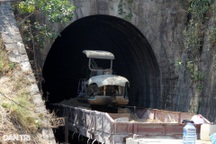 Đường sắt Việt Nam thiệt hại 50 tỷ đồng do sạt lở hầm Bãi Gió