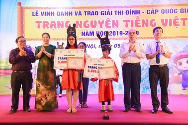 Lễ vinh danh sân chơi giáo dục trực tuyến “Trạng Nguyên Tiếng Việt”
