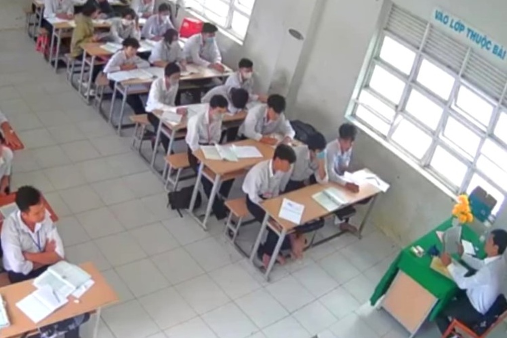 Thầy giáo nói học sinh đầu trâu, đầu chó bị xử lý ra sao? - 1 Thầy giáo nói học sinh đầu trâu, đầu chó bị xử lý ra sao? - 1