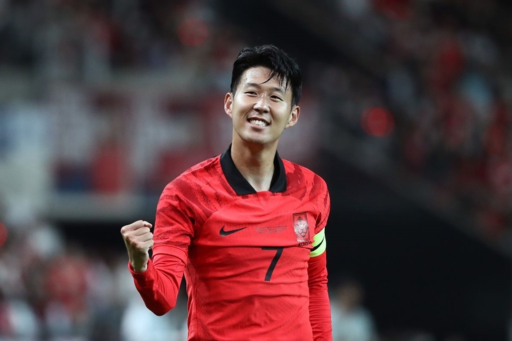 AFC trao giải cho Son Heung Min và vua phá lưới Asian Cup - 3