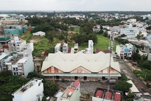 Cận cảnh chợ tiền tỷ bỏ hoang hơn 10 năm ở Sài Gòn