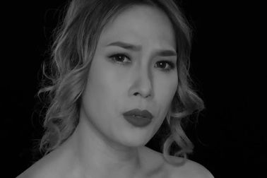 Mỹ Tâm khóc nức nở vì trở thành “người thứ 3” trong MV mới