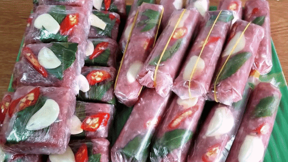 Loạt món ăn nổi tiếng Việt Nam nhưng dọa du khách nước ngoài khóc thét - 4 Loạt món ăn nổi tiếng Việt Nam nhưng dọa du khách nước ngoài khóc thét - 4