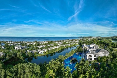 Kỳ vọng du lịch Việt bứt phá khi Vinpearl lên sàn