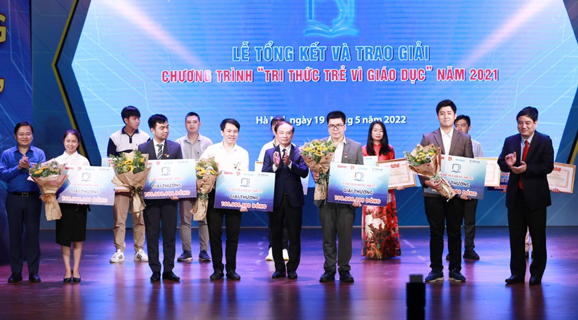 5 sáng kiến giáo dục tiêu biểu nhận giải thưởng 500 triệu đồng - 1 5 sáng kiến giáo dục tiêu biểu nhận giải thưởng 500 triệu đồng - 1