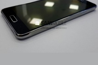 Lộ diện loạt ảnh thực tế smartphone cao cấp Galaxy Alpha của Samsung