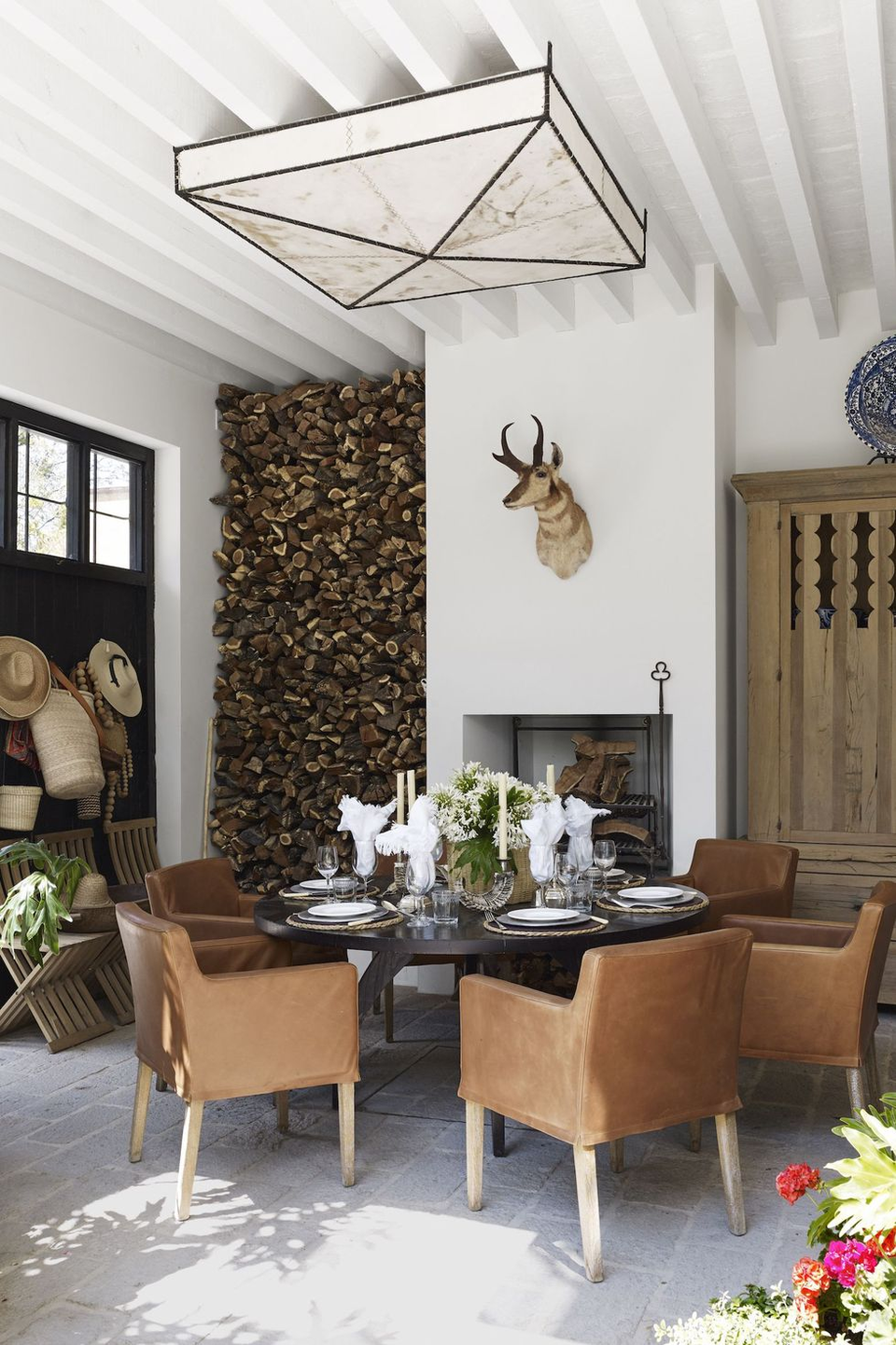 “Không nỡ rời mắt” với những mái hiên nhà đẹp lãng mạn, ngập cây xanh - 3