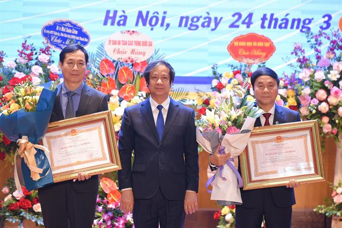 Bộ trưởng GD-ĐT: Bài công bố quốc tế là công cụ để chúng ta hội nhập - 2 Bộ trưởng GD-ĐT: Bài công bố quốc tế là công cụ để chúng ta hội nhập - 2