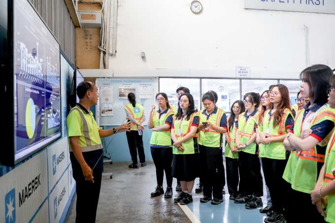 Thị trường nghề nghiệp và nhu cầu nhân lực ngành kinh doanh quốc tế - 2