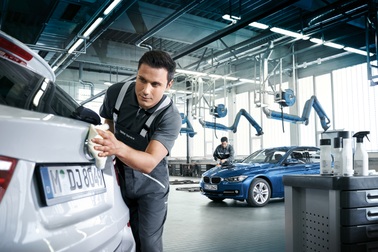 Chương trình tri ân cuối năm khách hàng BMW và MINI