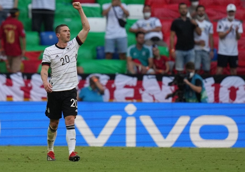 Ronaldo thăng hoa, Bồ Đào Nha vẫn thua tan nát trước Đức - 2 Ronaldo thăng hoa, Bồ Đào Nha vẫn thua tan nát trước Đức - 2