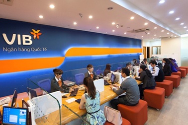 Nhà băng với bài toán tăng trưởng trong thận trọng