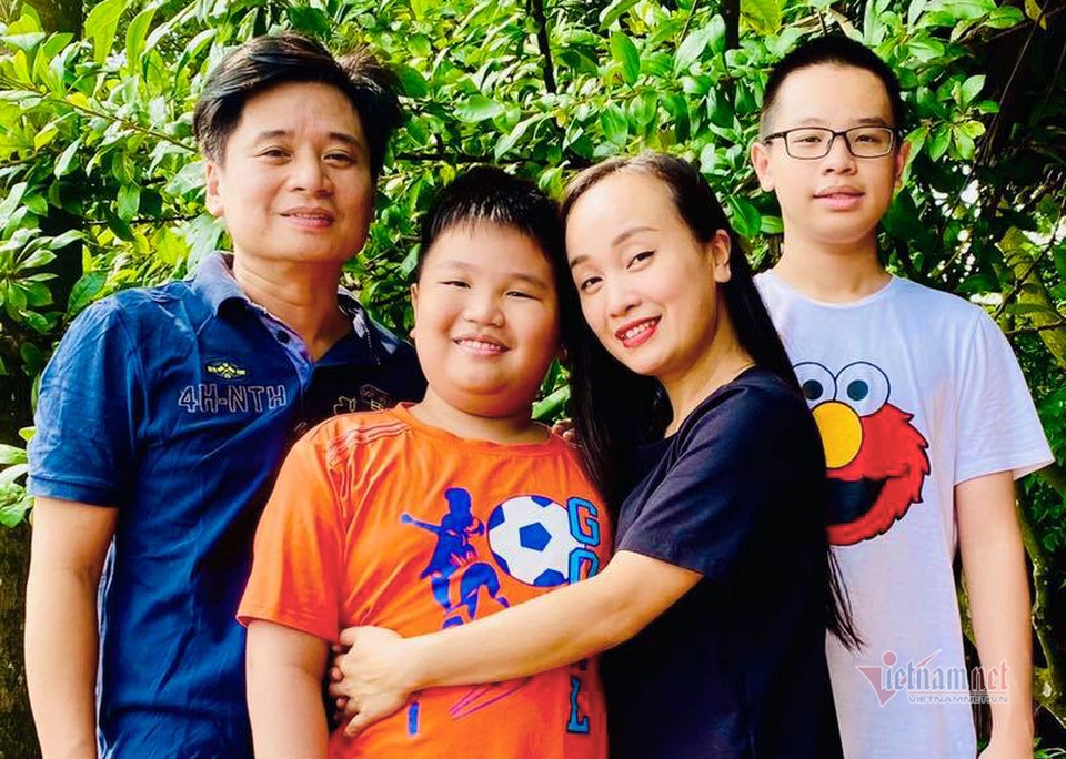 “Thị Màu” Thu Huyền: “Tôi và anh Tấn Minh cứ vợ bực thì chồng nguôi...” - 2 “Thị Màu” Thu Huyền: “Tôi và anh Tấn Minh cứ vợ bực thì chồng nguôi...” - 2