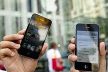 RIM, Nokia và HTC giận dữ phản pháo Apple vụ iPhone 4