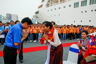 Thanh niên các nước Đông Nam Á đến thăm TPHCM