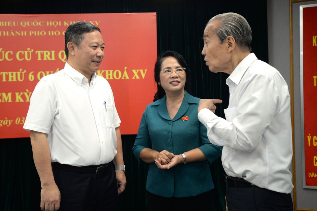 Cử tri TPHCM: Lợi ích nhóm là ai, ở đâu, có từ bao giờ? - 1 Cử tri TPHCM: Lợi ích nhóm là ai, ở đâu, có từ bao giờ? - 1