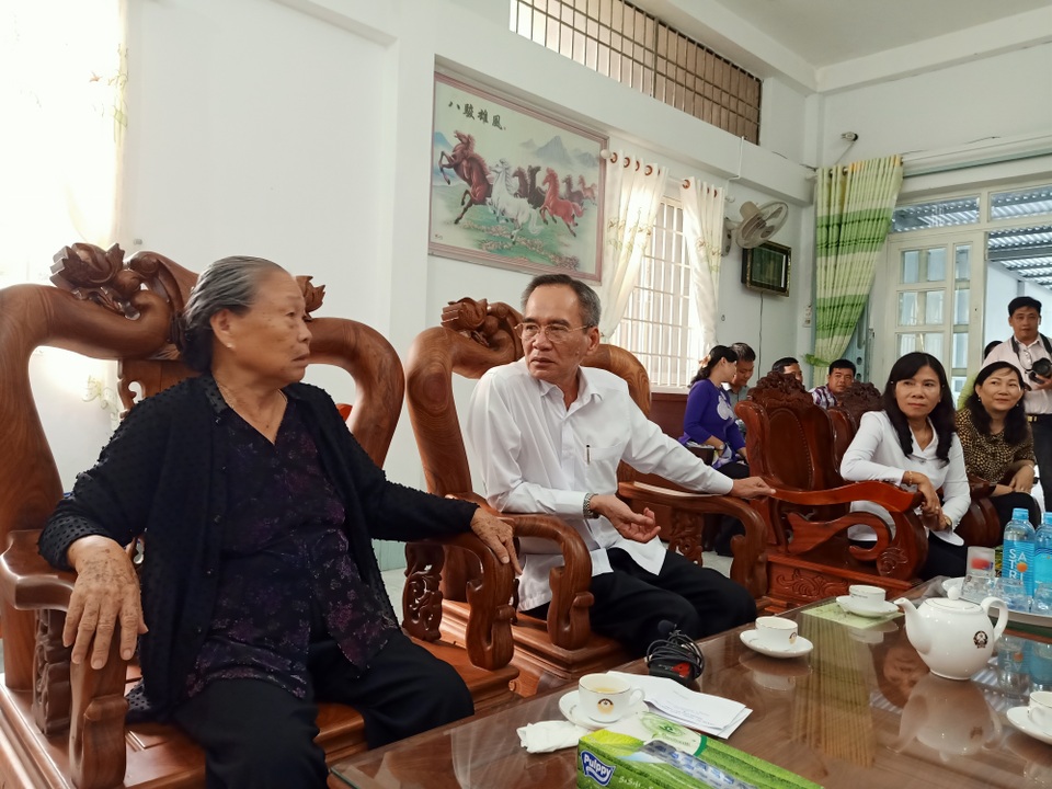 Bí thư Bạc Liêu: “Luôn ghi nhớ sự hy sinh của các thương binh, liệt sĩ... - 1 Bí thư Bạc Liêu: “Luôn ghi nhớ sự hy sinh của các thương binh, liệt sĩ... - 1
