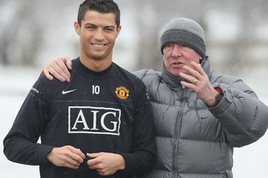 Ferguson đang làm mọi cách để đưa C. Ronaldo trở lại MU