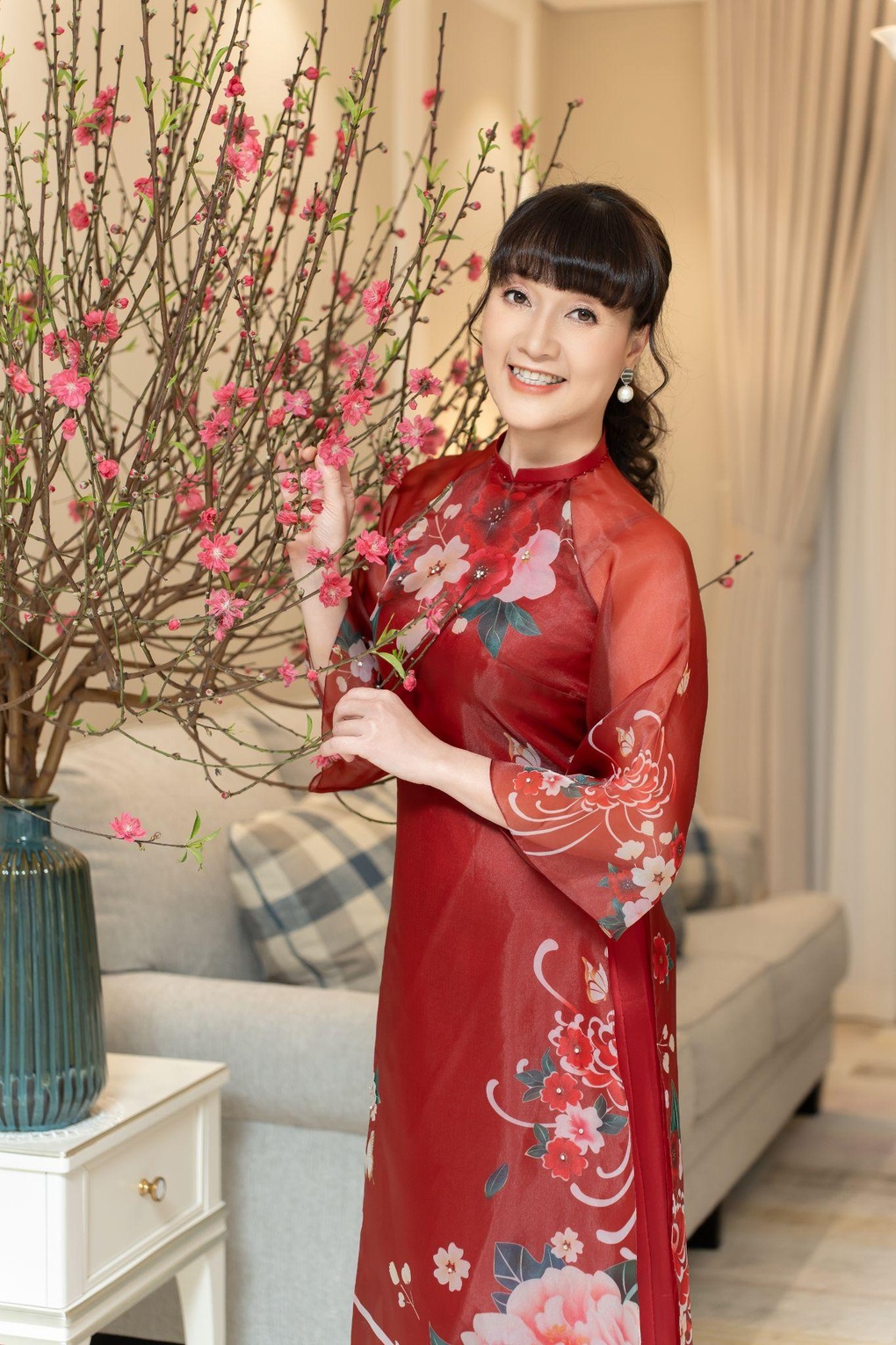 Xuân Hinh, Vân Dung và loạt sao Việt chúc Tết độc giả Dân trí - 3 Xuân Hinh, Vân Dung và loạt sao Việt chúc Tết độc giả Dân trí - 3