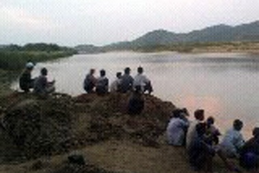 Tắm sông, 2 học sinh chết đuối