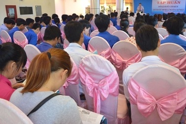 Tập huấn chăn nuôi, trồng trọt cho 127 Đoàn viên duyên hải Nam Trung Bộ