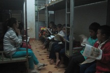 Cảm động tình thầy, cô bám trường dạy chữ